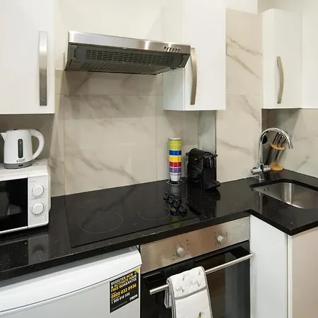 Charming Fully Equipped Studio London Exterior photo