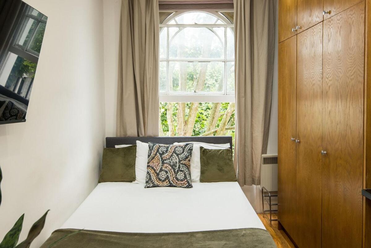 Charming Fully Equipped London